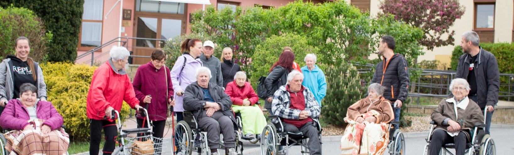 Další krásný výlet dobrovolníků s klienty domova důchodců